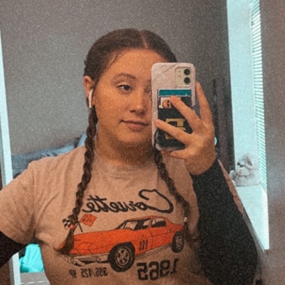 Meet your Posher, Whitney - Picture 1 of 1